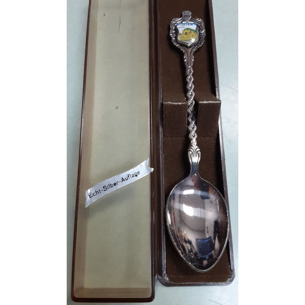 Collectable Spoon Wien Genuine Silver Edition